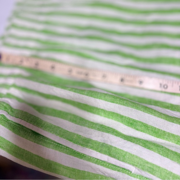 Old Navy women's high-waisted green/white linen-blend pull-on shorts - Picture 8 of 10